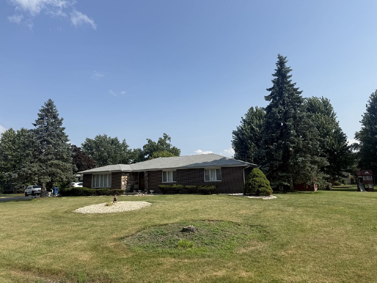  For Sale Crete Illinois, 2925 Poplar Lane