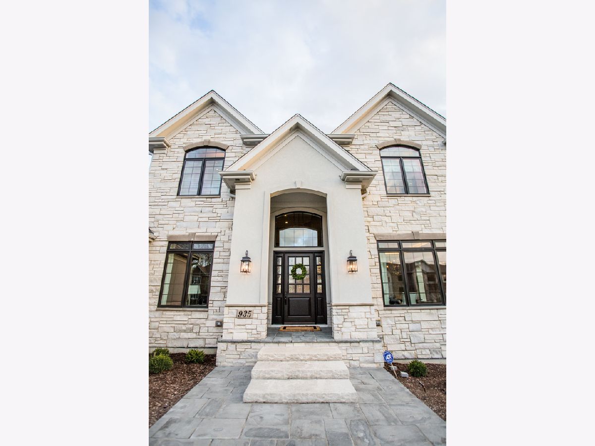  For Sale Palatine Illinois, 827 Brookside Street