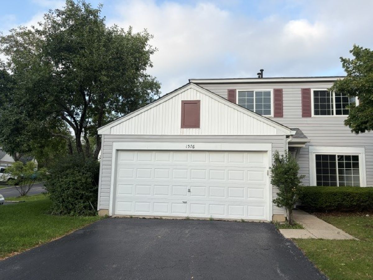  Rented Naperville Illinois, 1576 Normantown