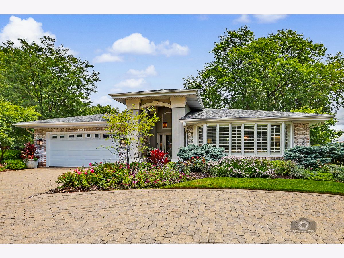 For Sale Palos Heights Illinois, 12447 Natchez Avenue