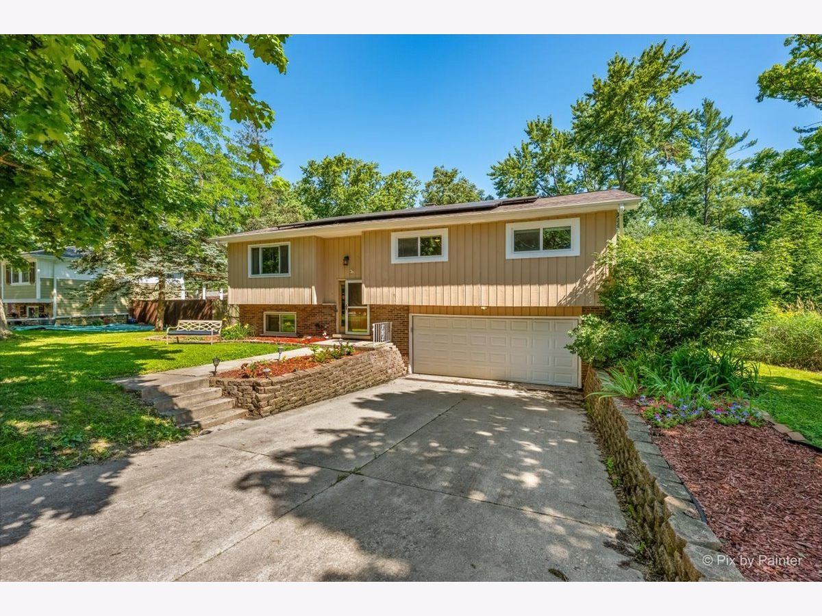  For Sale West Chicago Illinois, 29W264 Lee Road