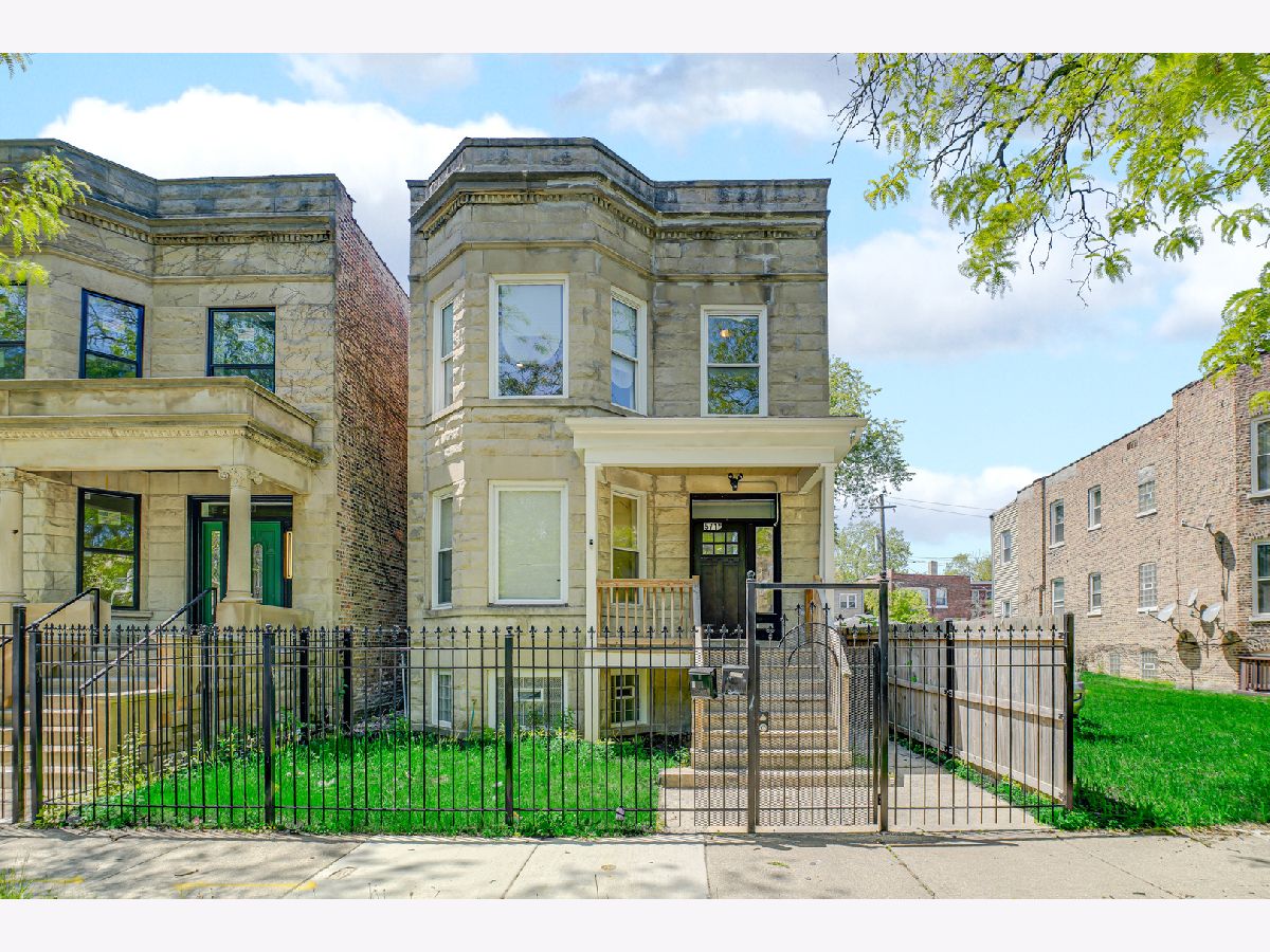  For Sale Chicago Illinois, 5718 Sangamon Street