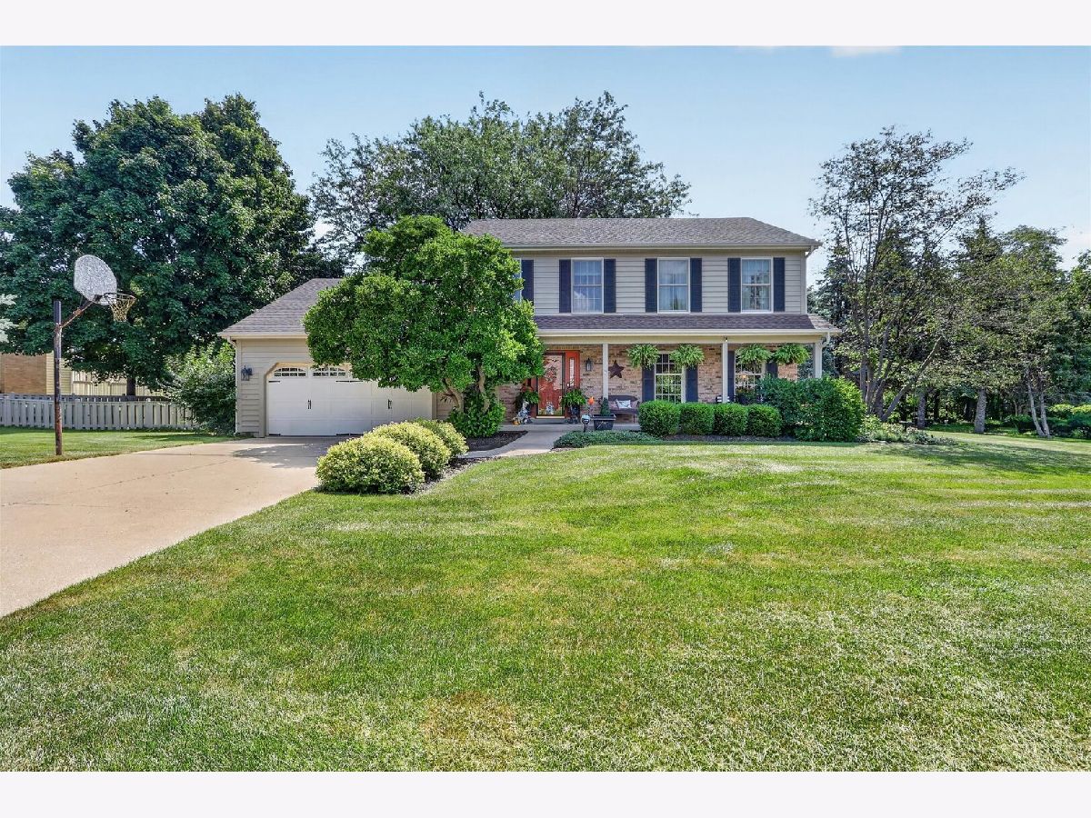  For Sale Dekalb Illinois, 2976 Wedgewood Drive