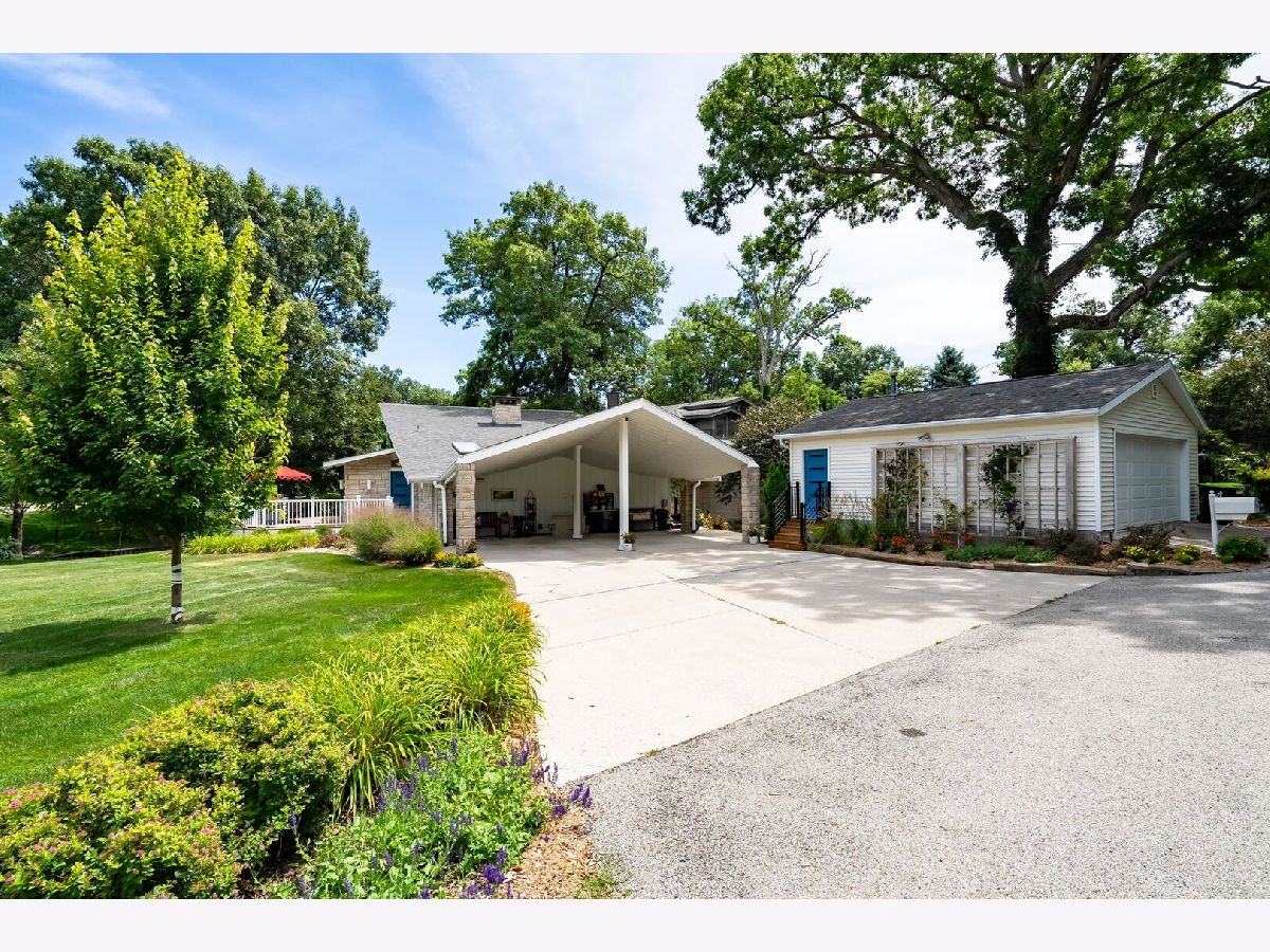  For Sale Hudson Illinois, 25130 Arrowhead Lane