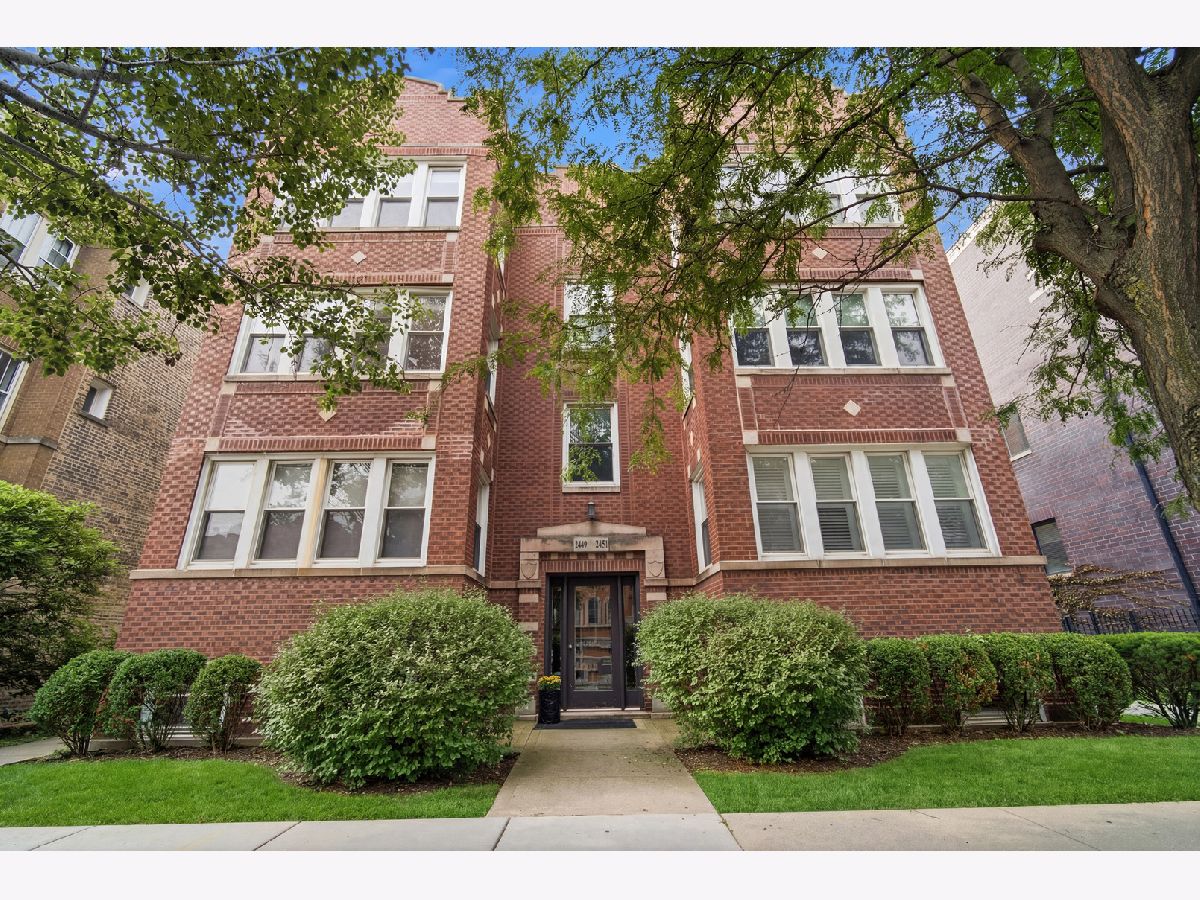  For Sale Chicago Illinois, 2449 Foster Avenue
