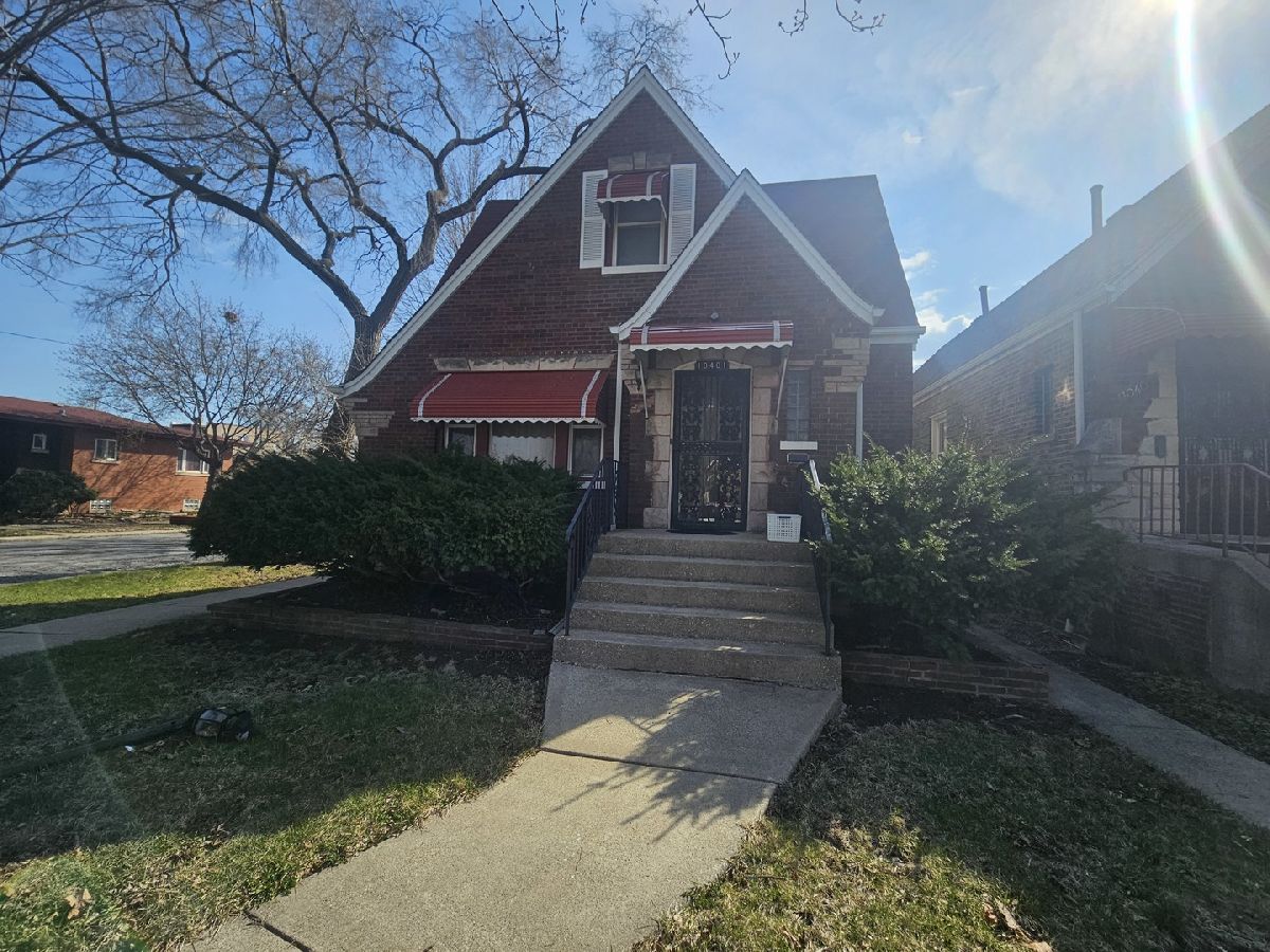  For Sale Chicago Illinois, 10401 Forest Avenue