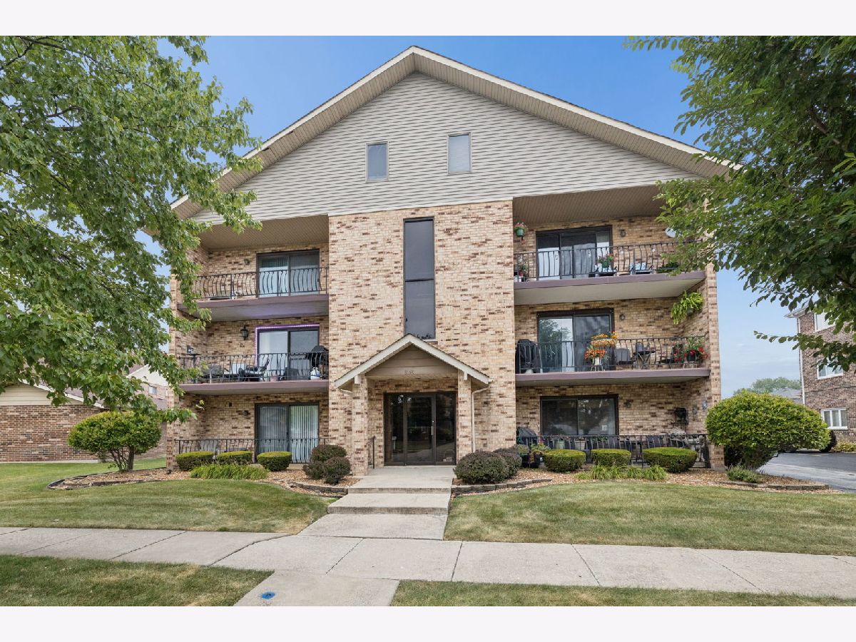  For Sale Tinley Park Illinois, 8158 169th Street