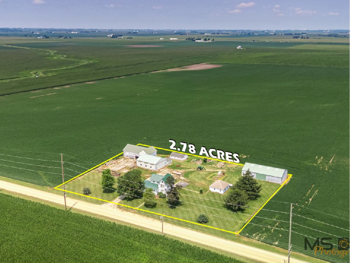  For Sale Hinckley Illinois, 13441 Bastian Road