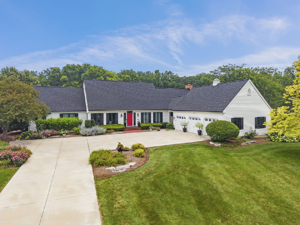  For Sale Batavia Illinois, 1S853 Grove Hill Drive