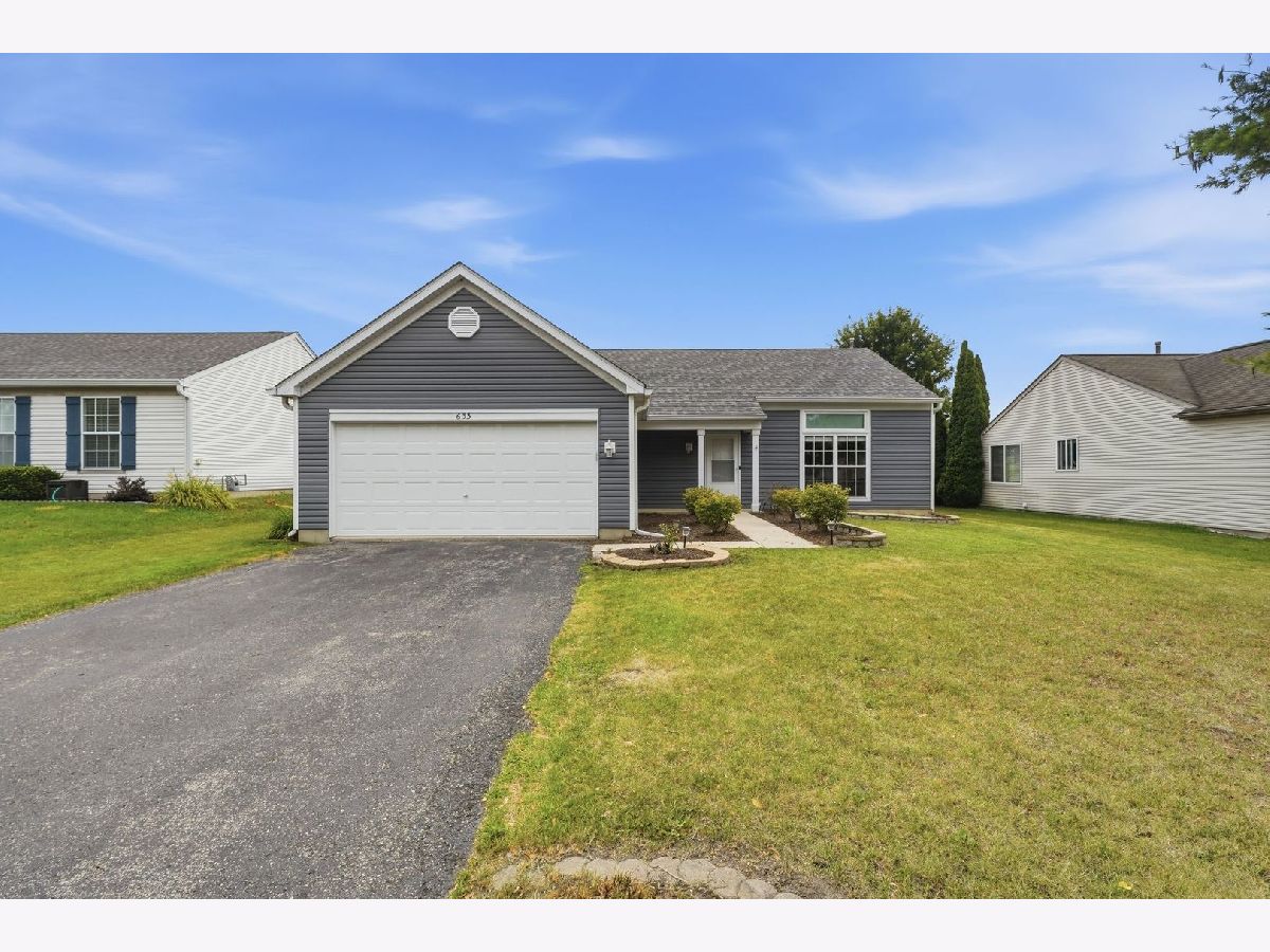  For Sale Antioch Illinois, 633 Indian Trail Road