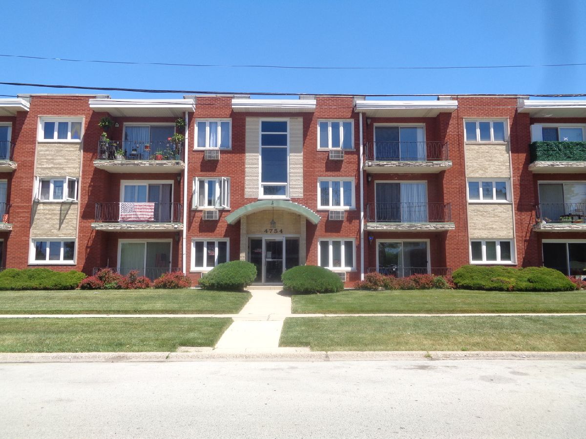  For Rent Oak Lawn Illinois, 4754 101st
