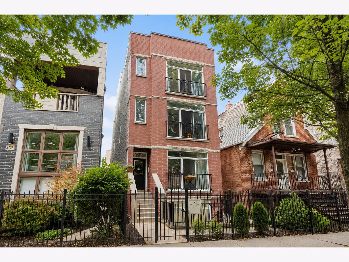  For Sale Chicago Illinois, 2724 Cortez Street