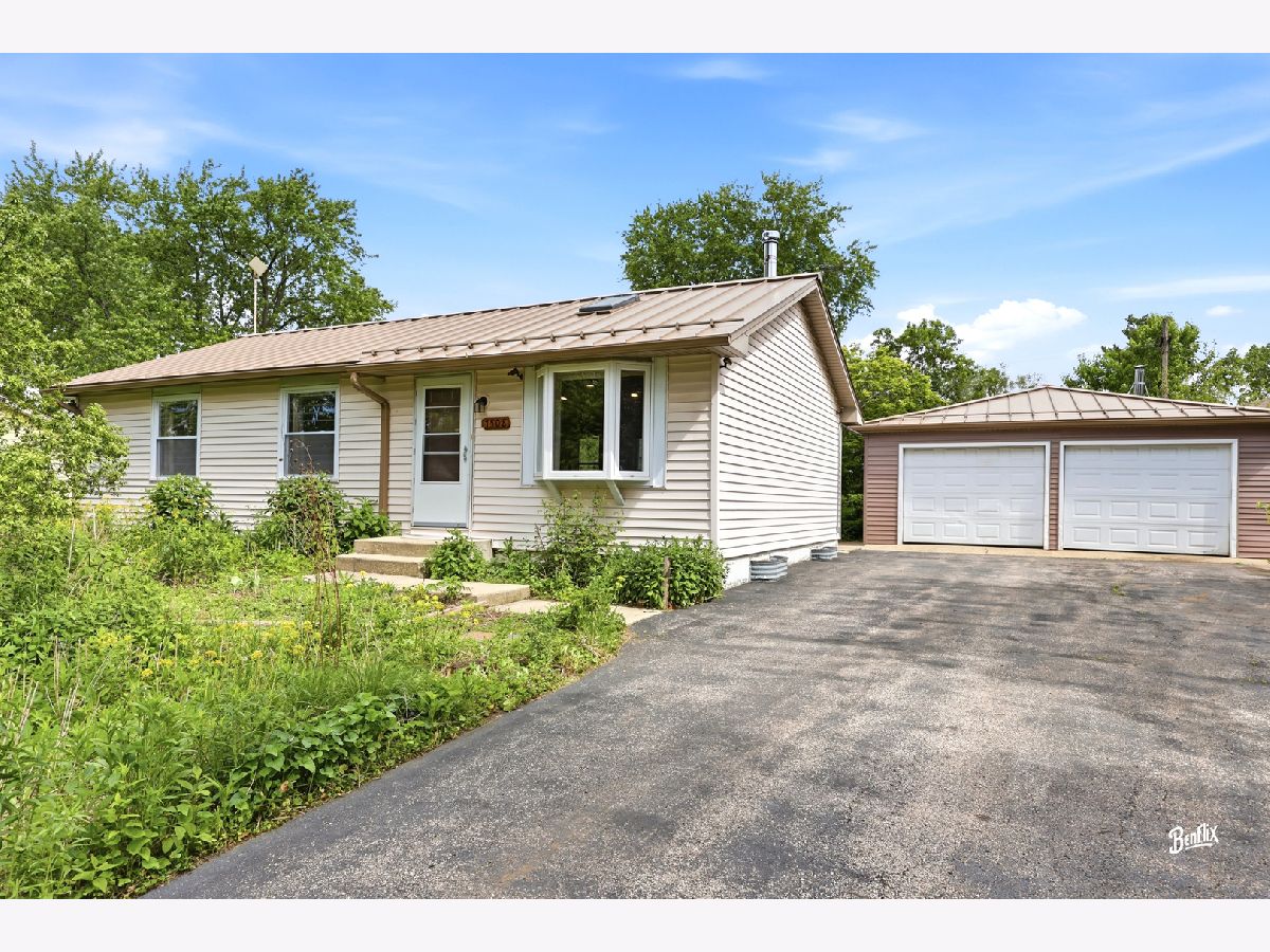  For Sale Mchenry Illinois, 1508 Poplar Street