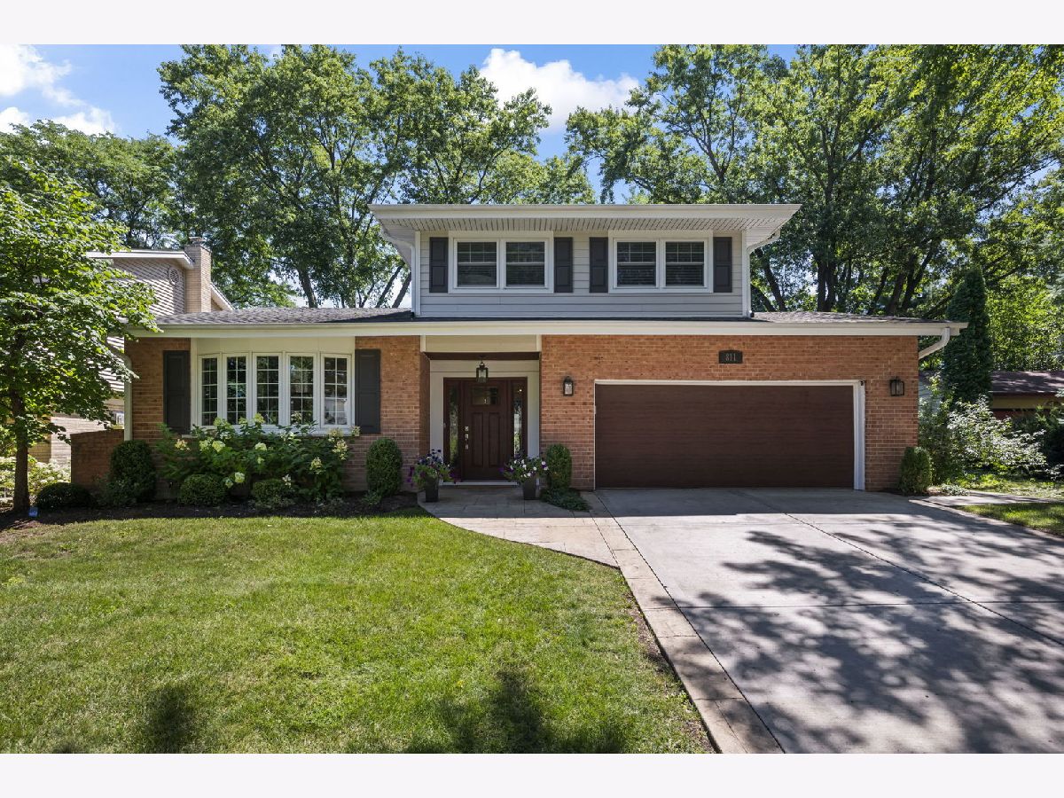  For Sale Arlington Heights Illinois, 811 Roosevelt Avenue