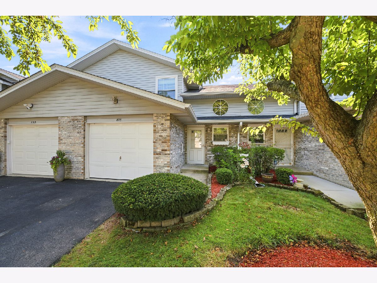  For Sale Addison Illinois, 875 Tamarac Boulevard