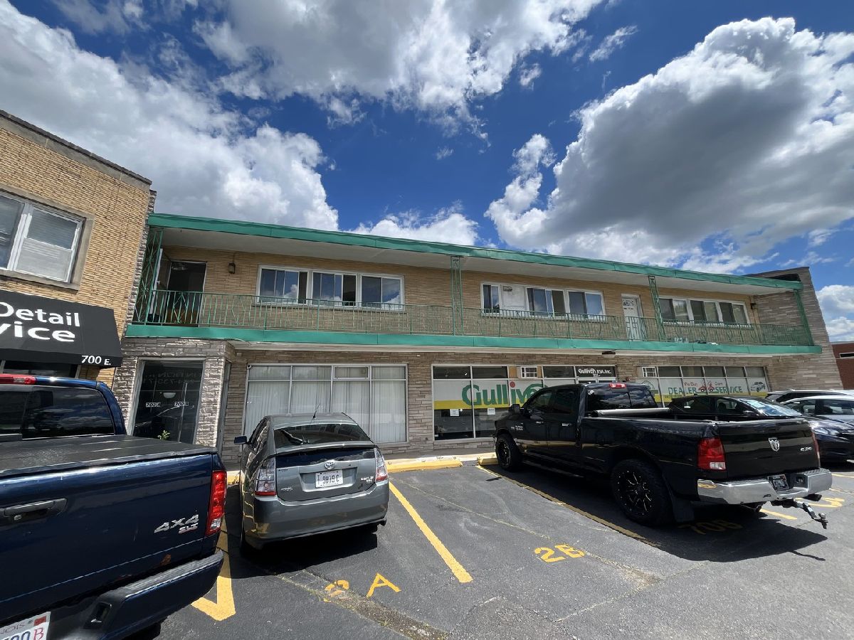  For Rent Arlington Heights Illinois, 702 Northwest
