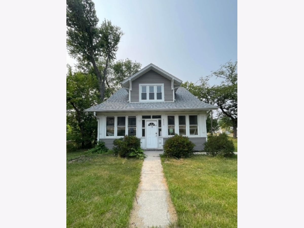  For Rent Willow Springs Illinois, 8370 Archer