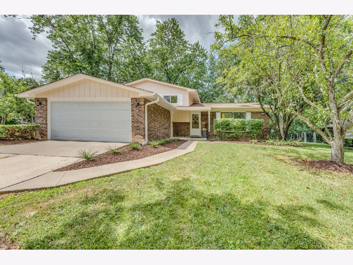  For Sale Richton Park Illinois, 23016 Valley Drive