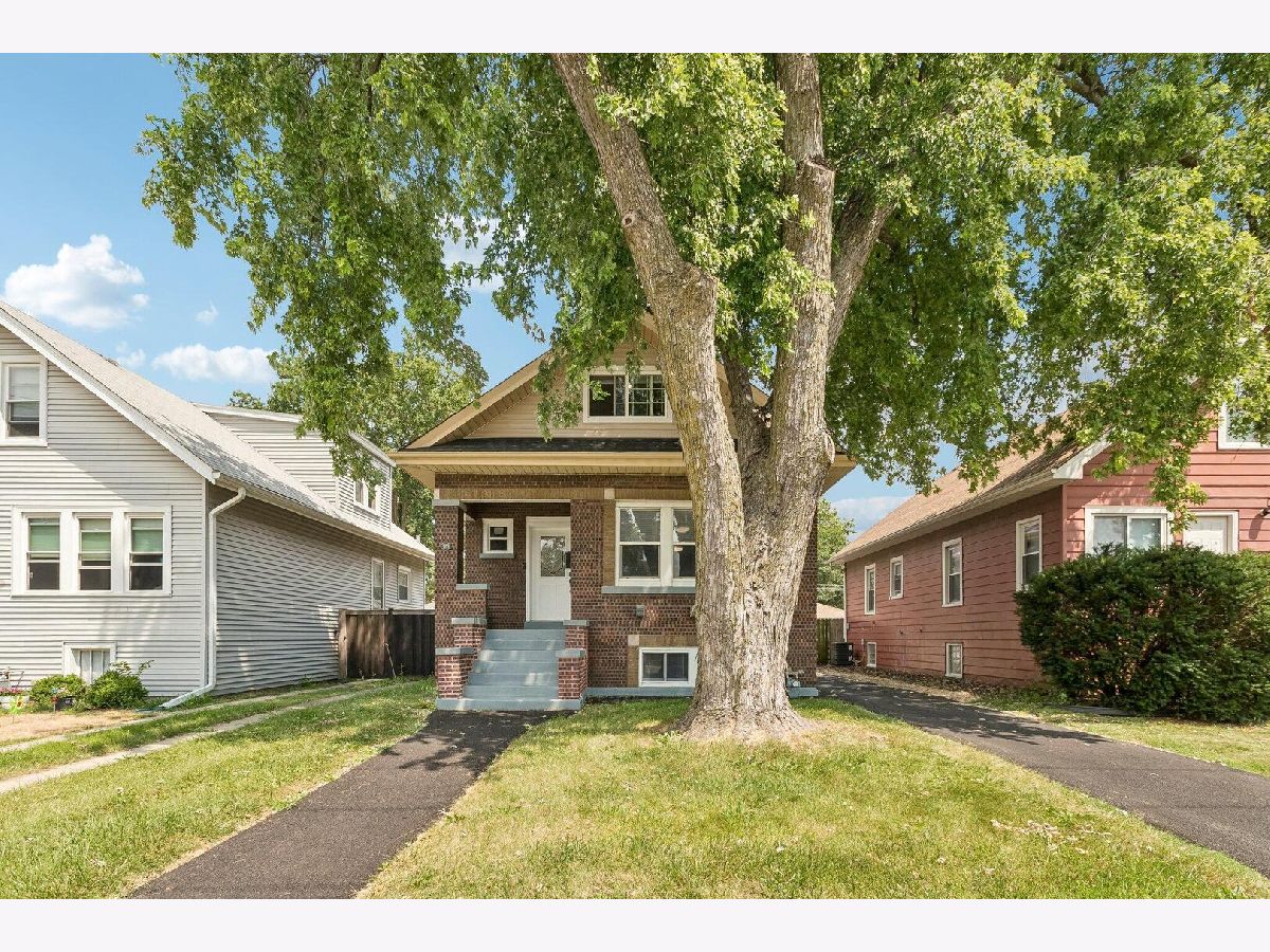  For Sale Brookfield Illinois, 4163 Eberly Avenue