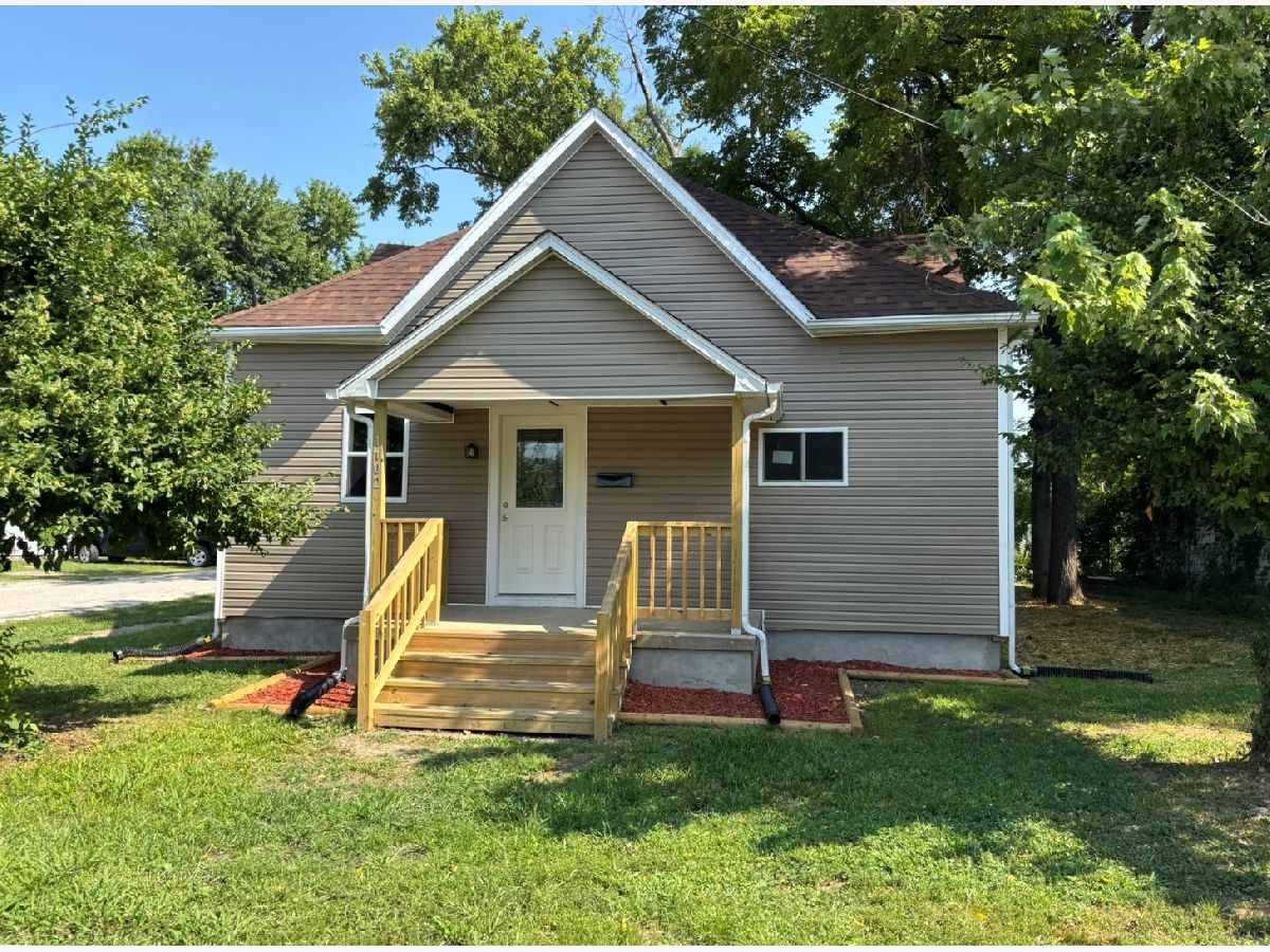  For Sale Salem Illinois, 1102 Church Street