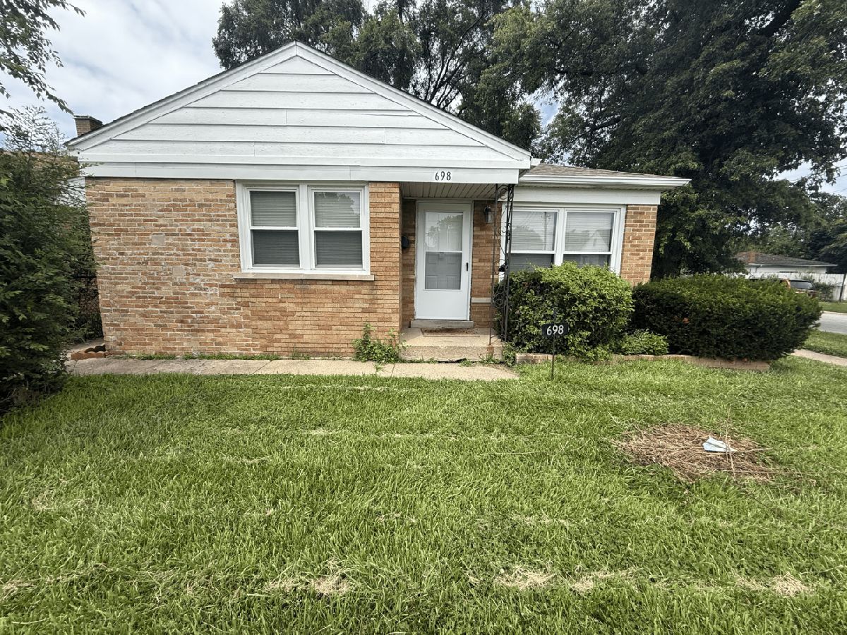  For Sale Dolton Illinois, 698 Sibley Boulevard