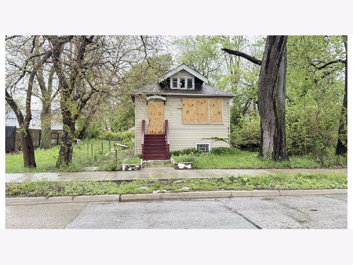  For Sale Chicago Illinois, 1044 115th Street