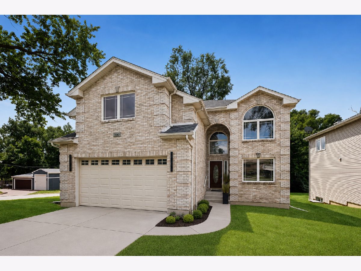  For Sale Bensenville Illinois, 490 Red Oak Street