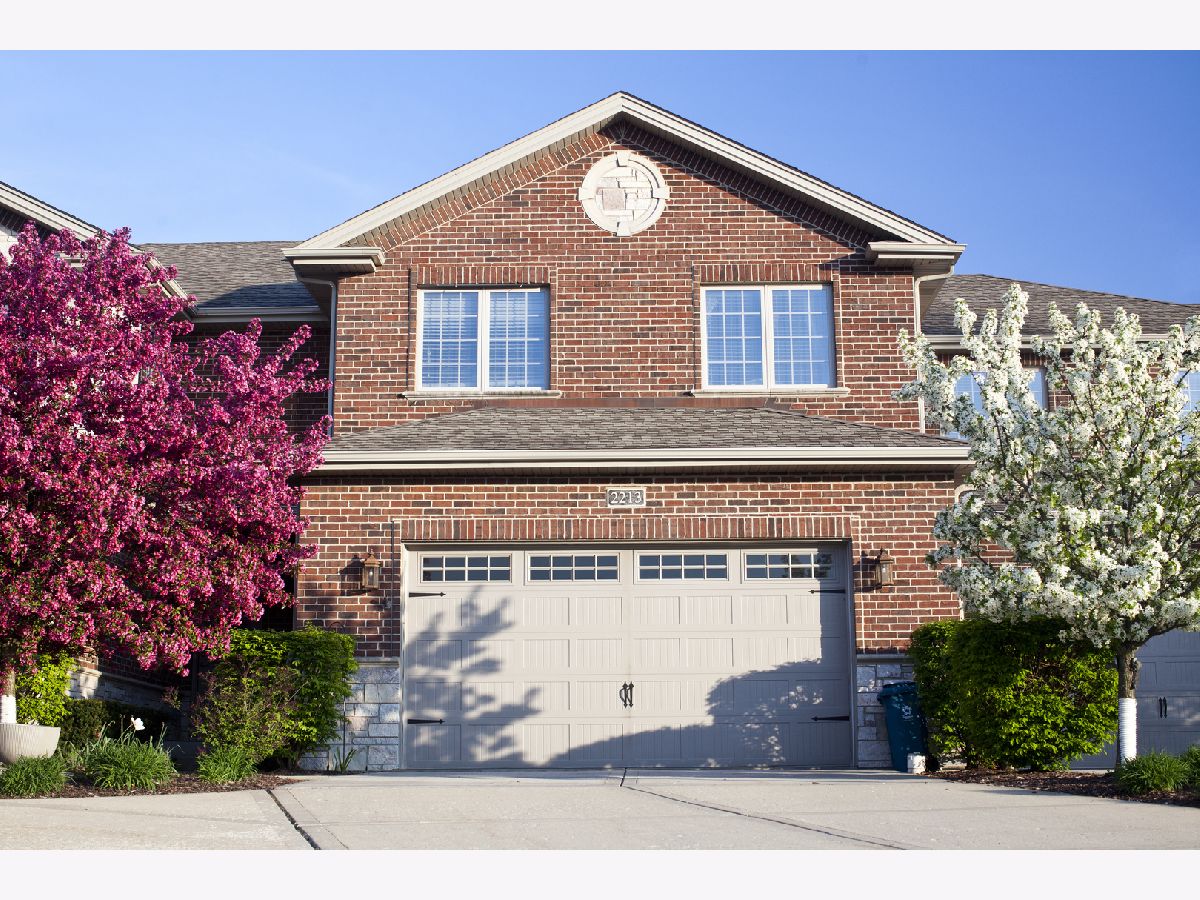  For Rent Downers Grove Illinois, 2213 Maple Hill
