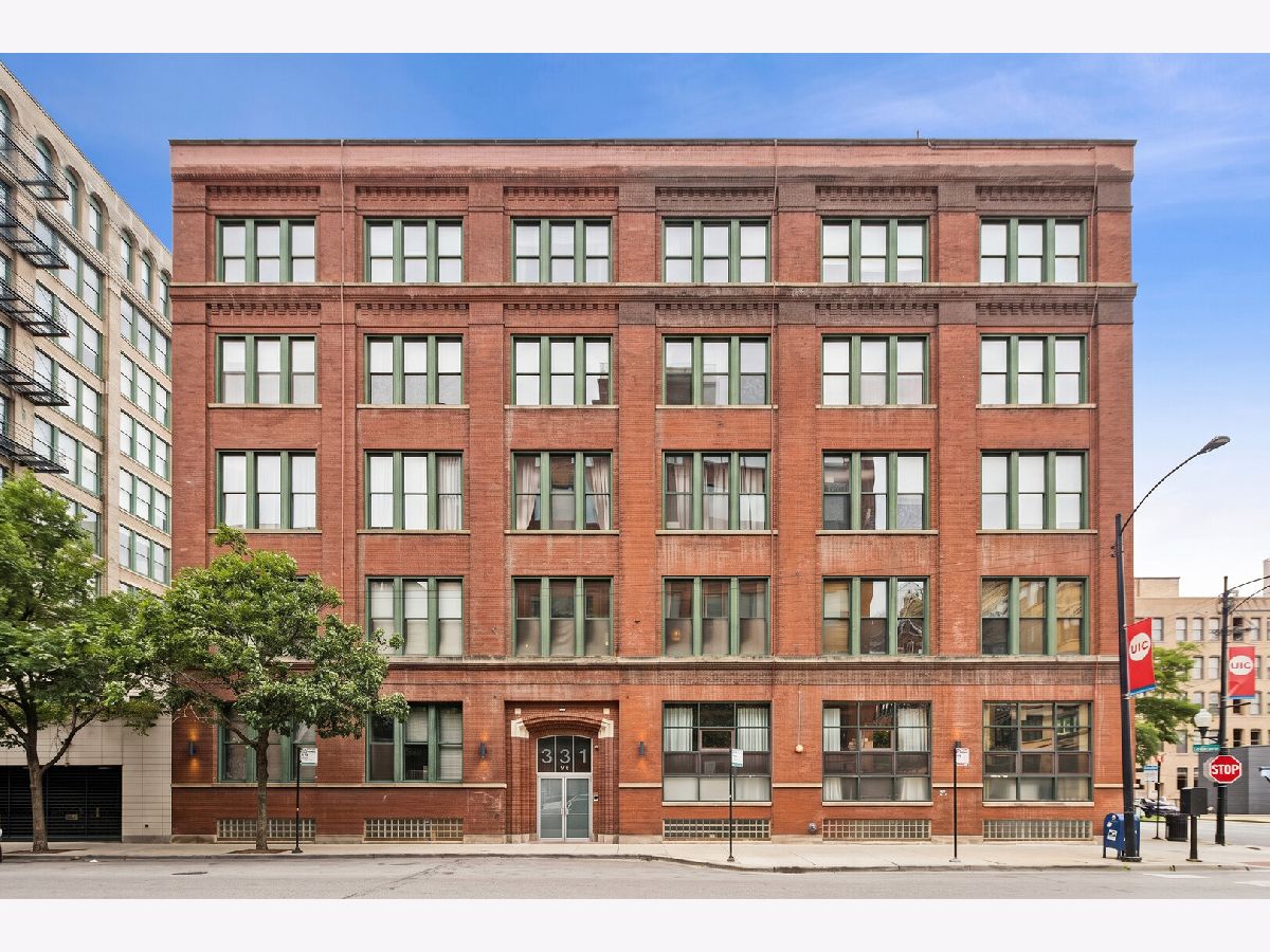  For Sale Chicago Illinois, 331 Peoria Street