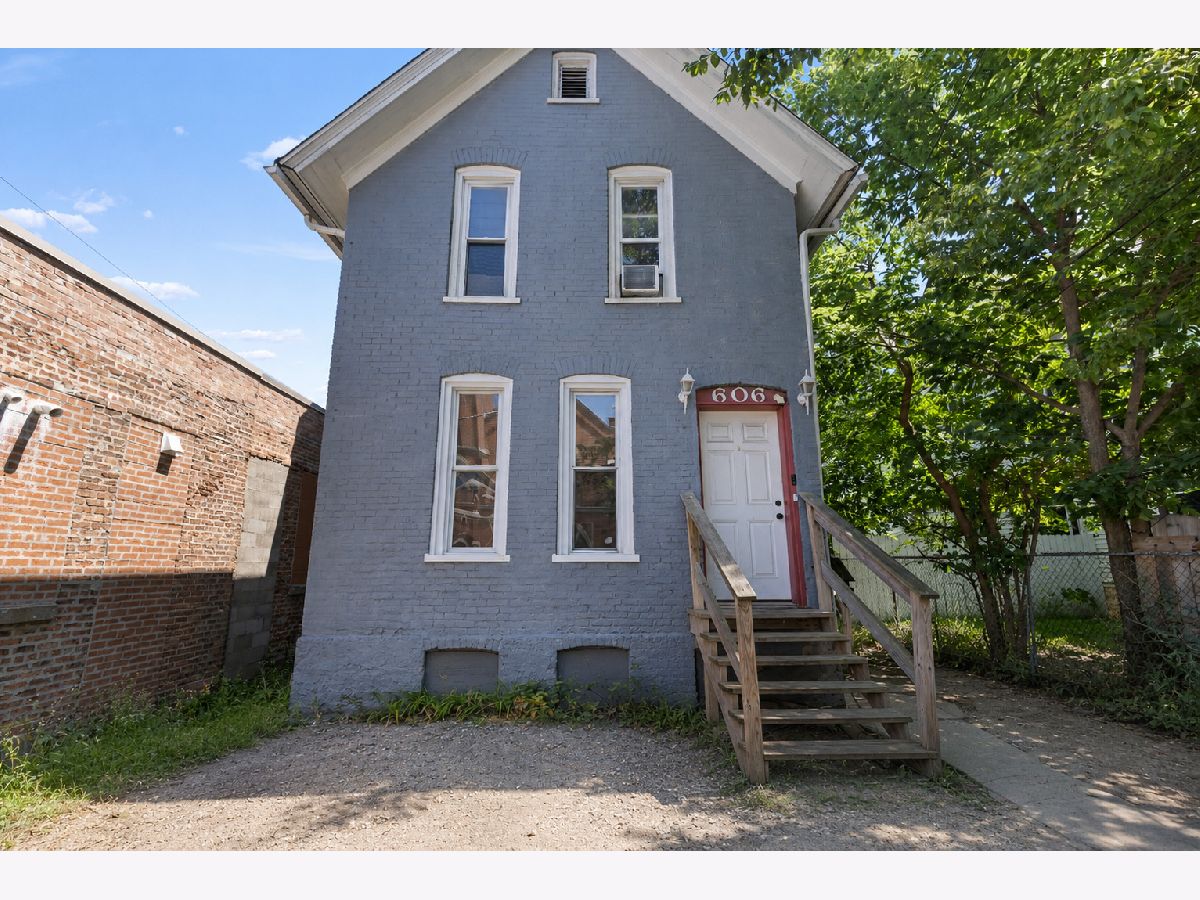  For Sale Rockford Illinois, 606 6th Street