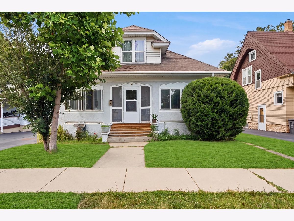  For Sale Elgin Illinois, 462 Locust Street