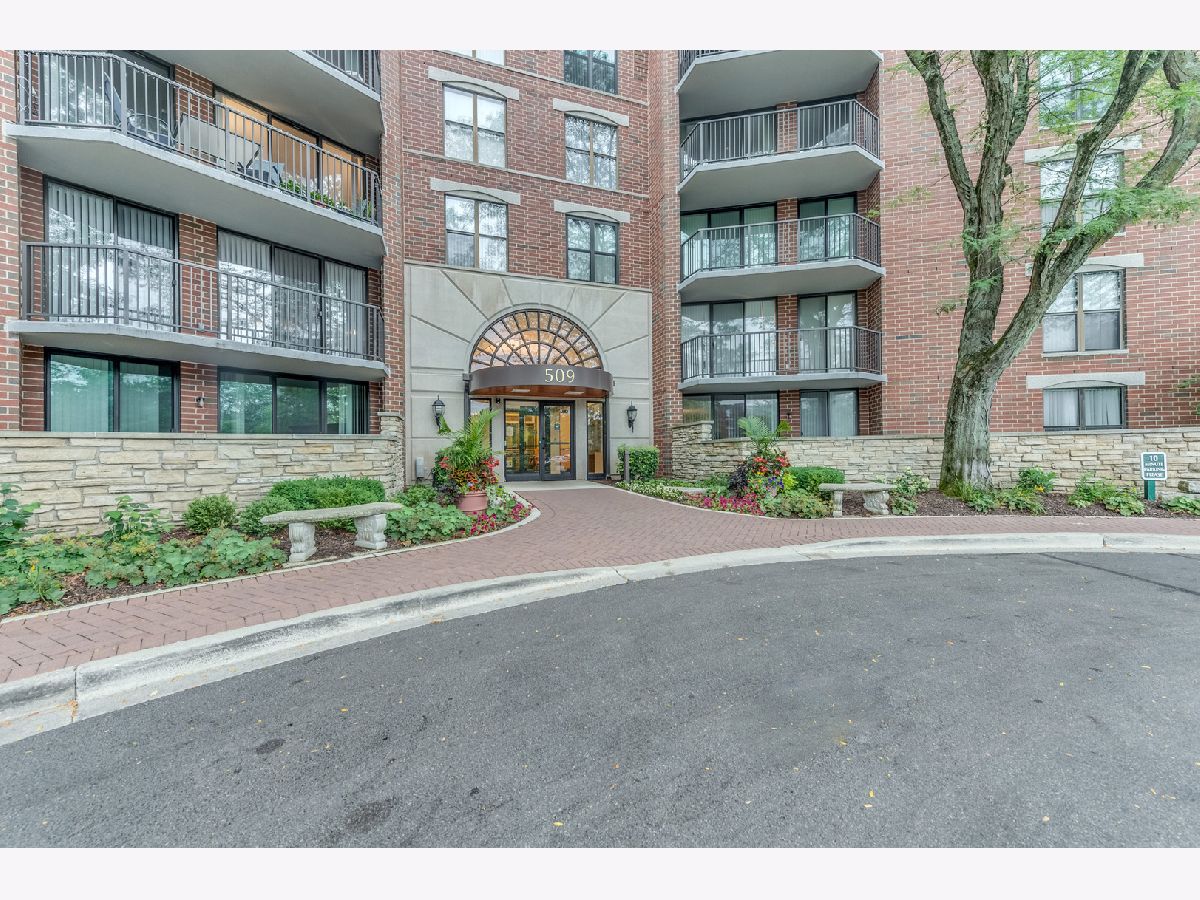 Condominiums Sold Riverplace Naperville Illinois, 509 Aurora