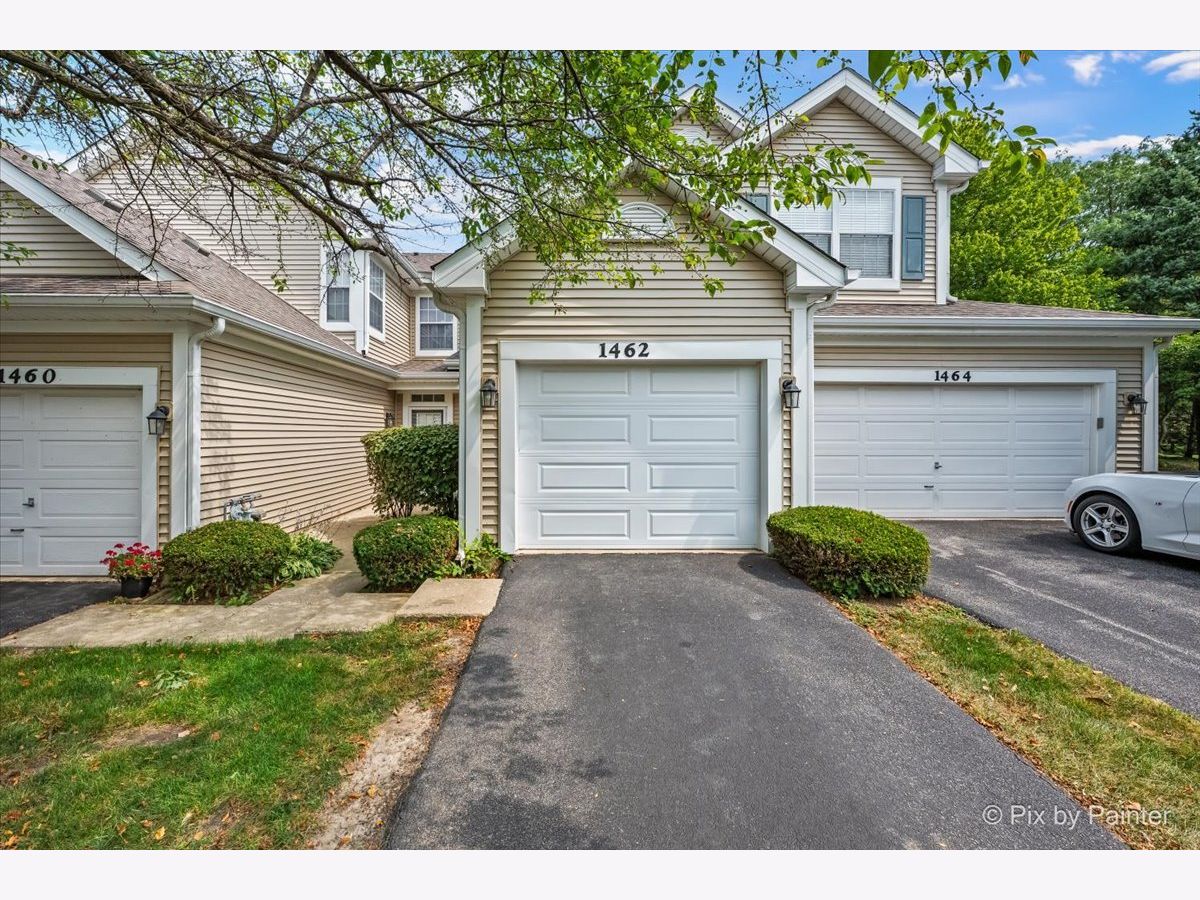  Rented St Charles Illinois, 1462 Division