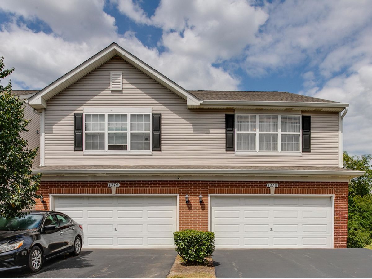  For Sale Round Lake Illinois, 1270 Oriole Court
