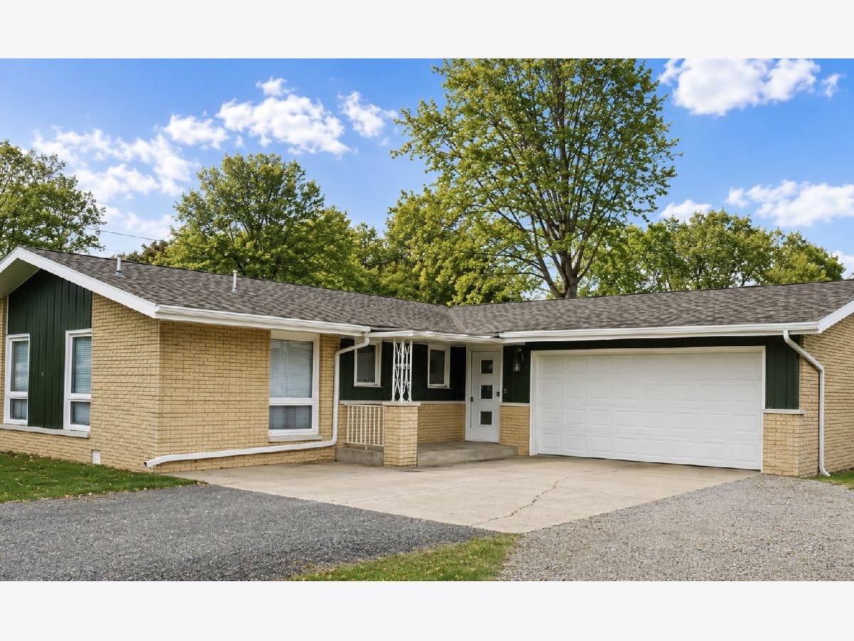  Sold Minier Illinois, 206 Brookside