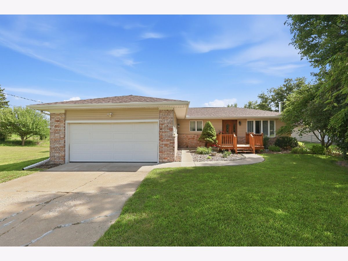  For Sale Milan Illinois, 1510 155th Avenue