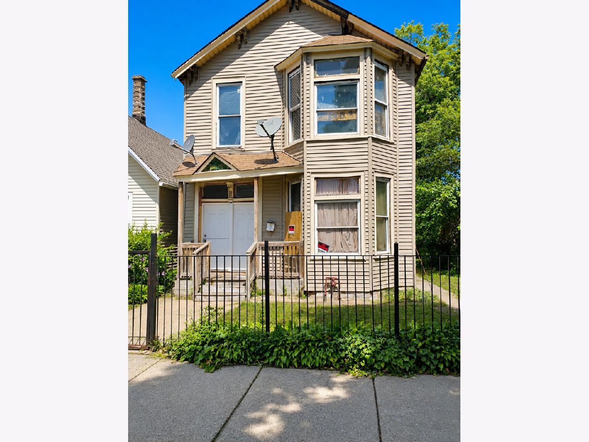  For Sale Chicago Illinois, 4224 Maypole Avenue