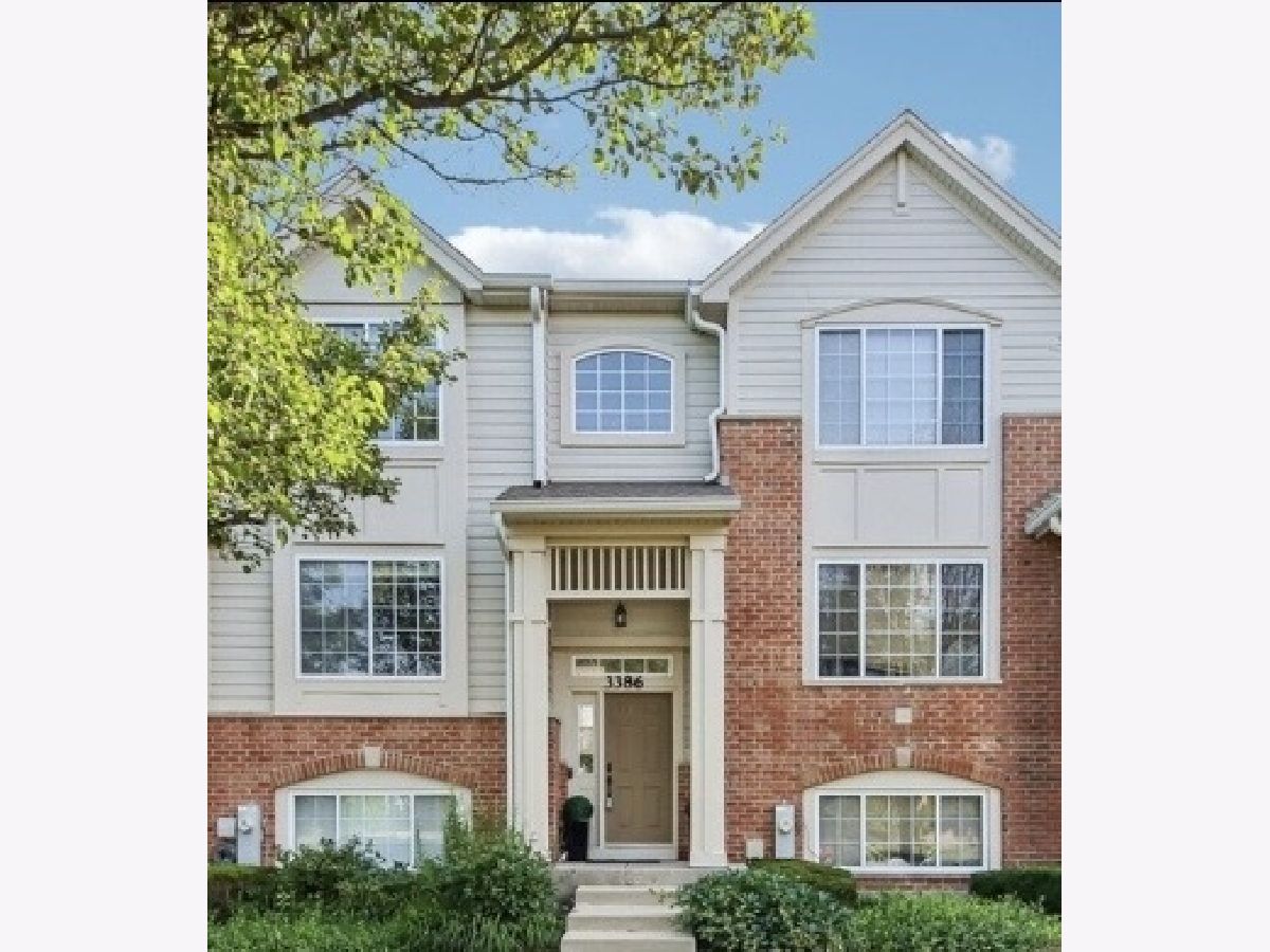  For Sale Elgin Illinois, 3386 Sanctuary Drive