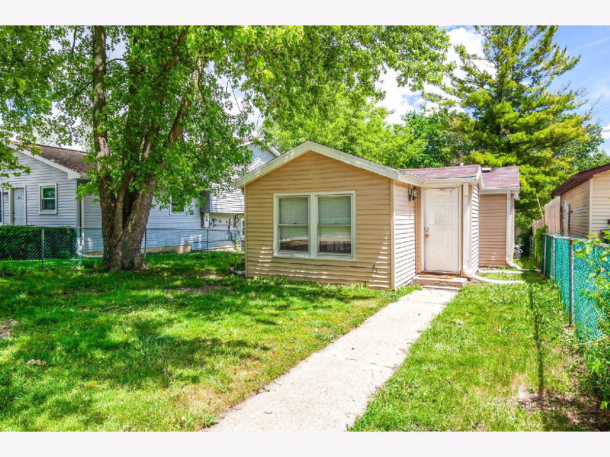  For Sale Zion Illinois, 1809 Galilee Avenue