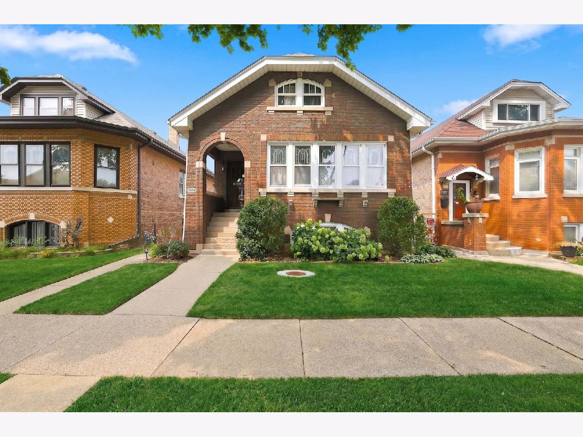  For Sale Berwyn Illinois, 1924 Clinton Avenue