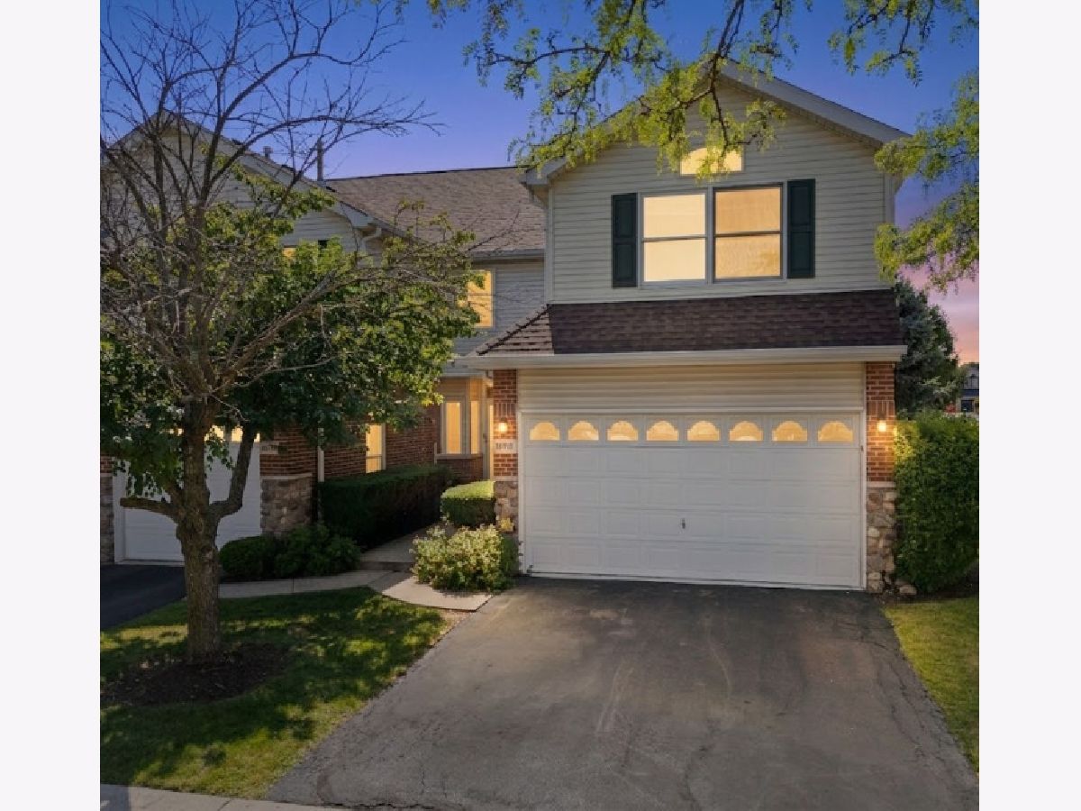  For Sale Oak Lawn Illinois, 10930 Jodan Drive