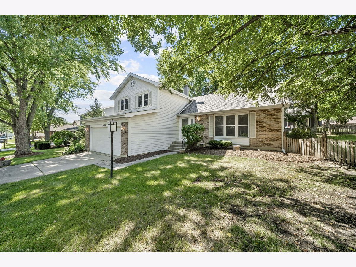  For Sale Lisle Illinois, 2656 Bloomfield Drive