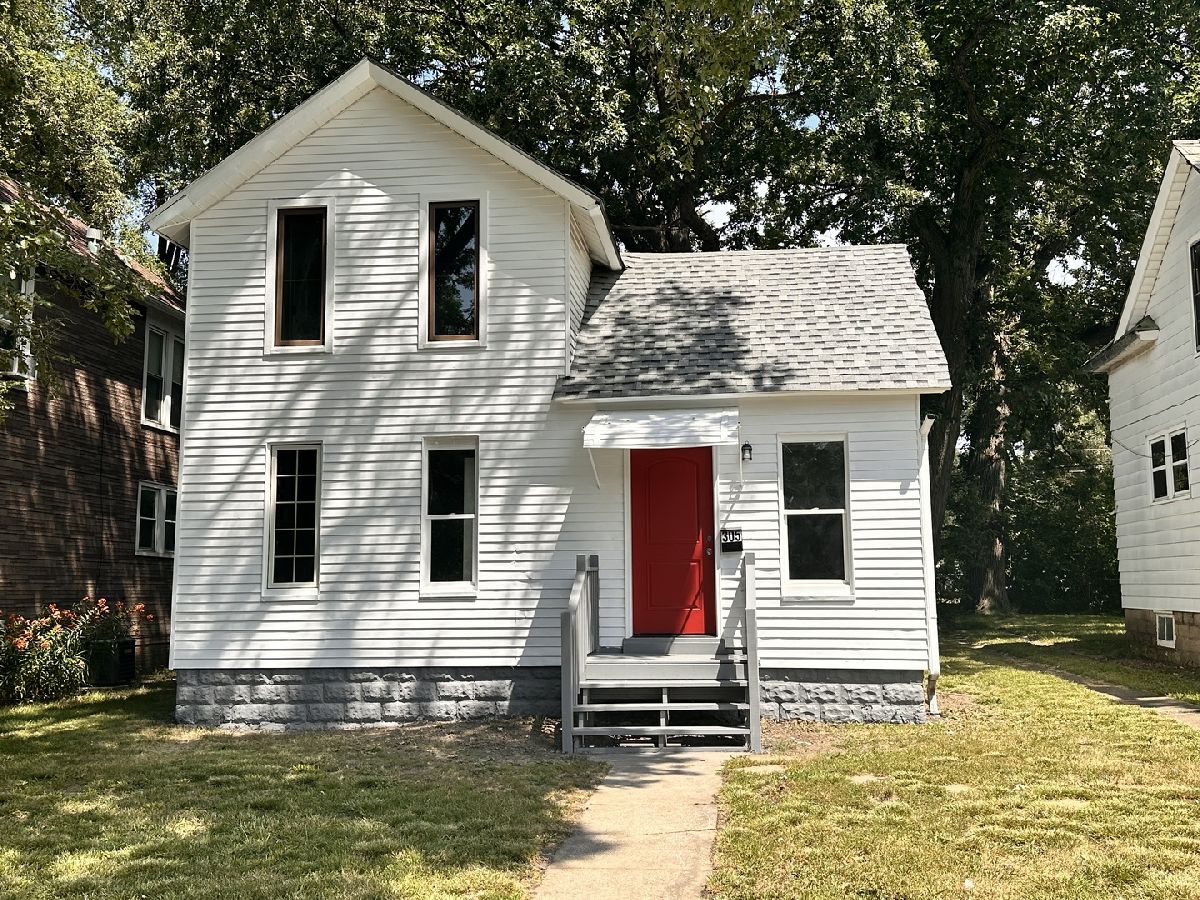  For Sale Streator Illinois, 305 Sterling Street