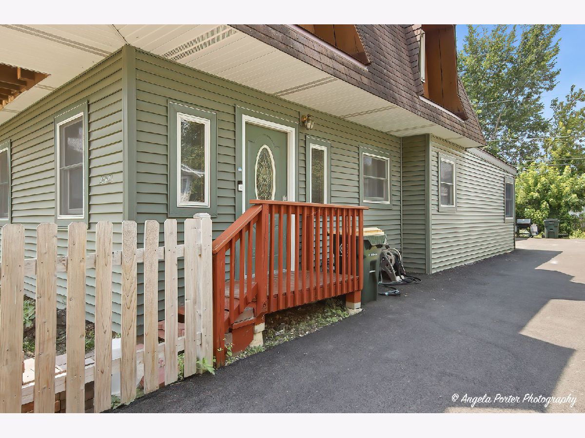  For Sale Antioch Illinois, 42680 Lake Drive