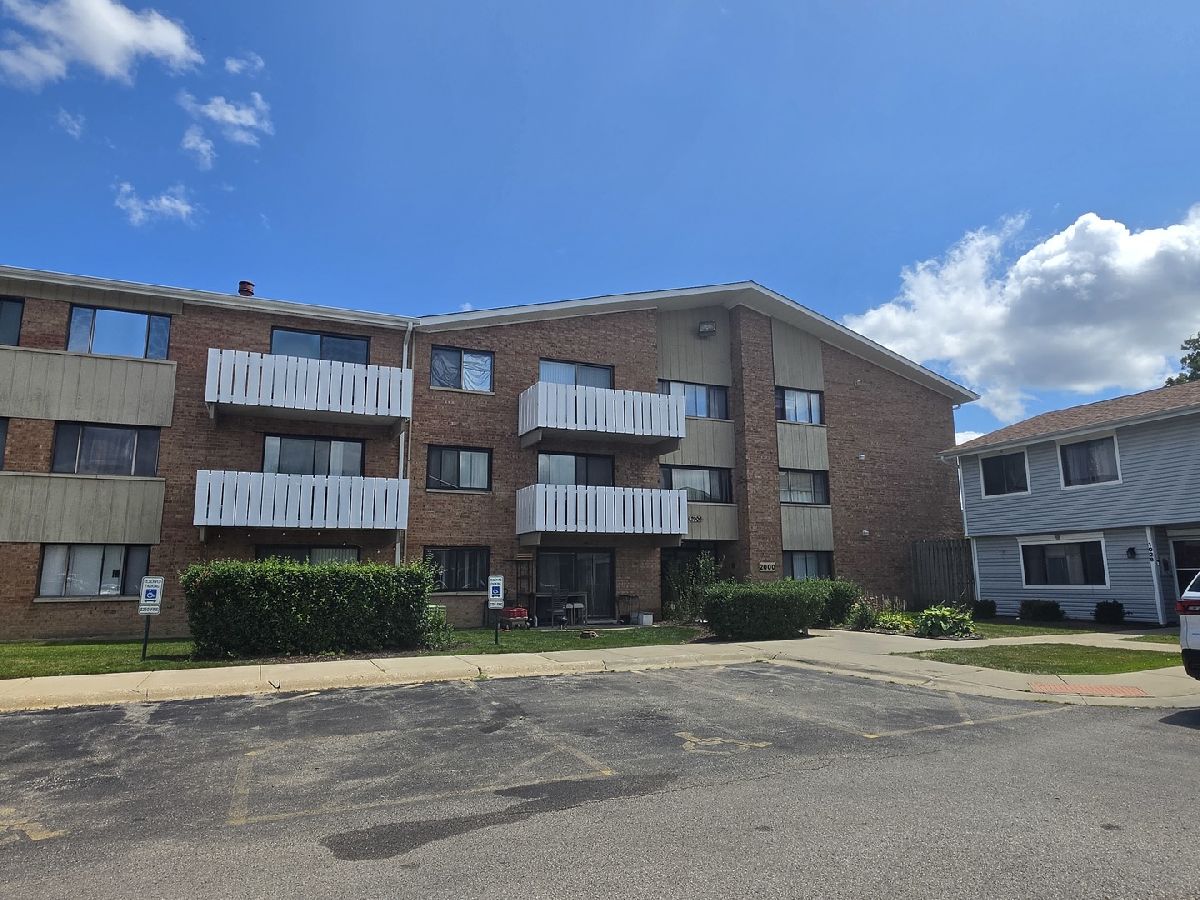 For Rent Palatine Illinois, 2000 Bayside