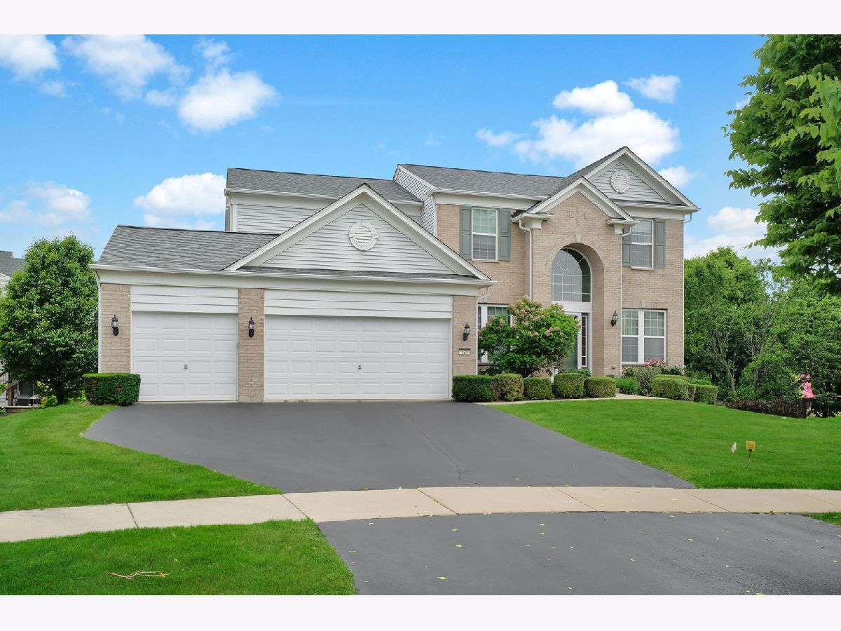 Townhomes & Homes For Sale Prescott Mill Oswego Illinois, 321 Parker Place