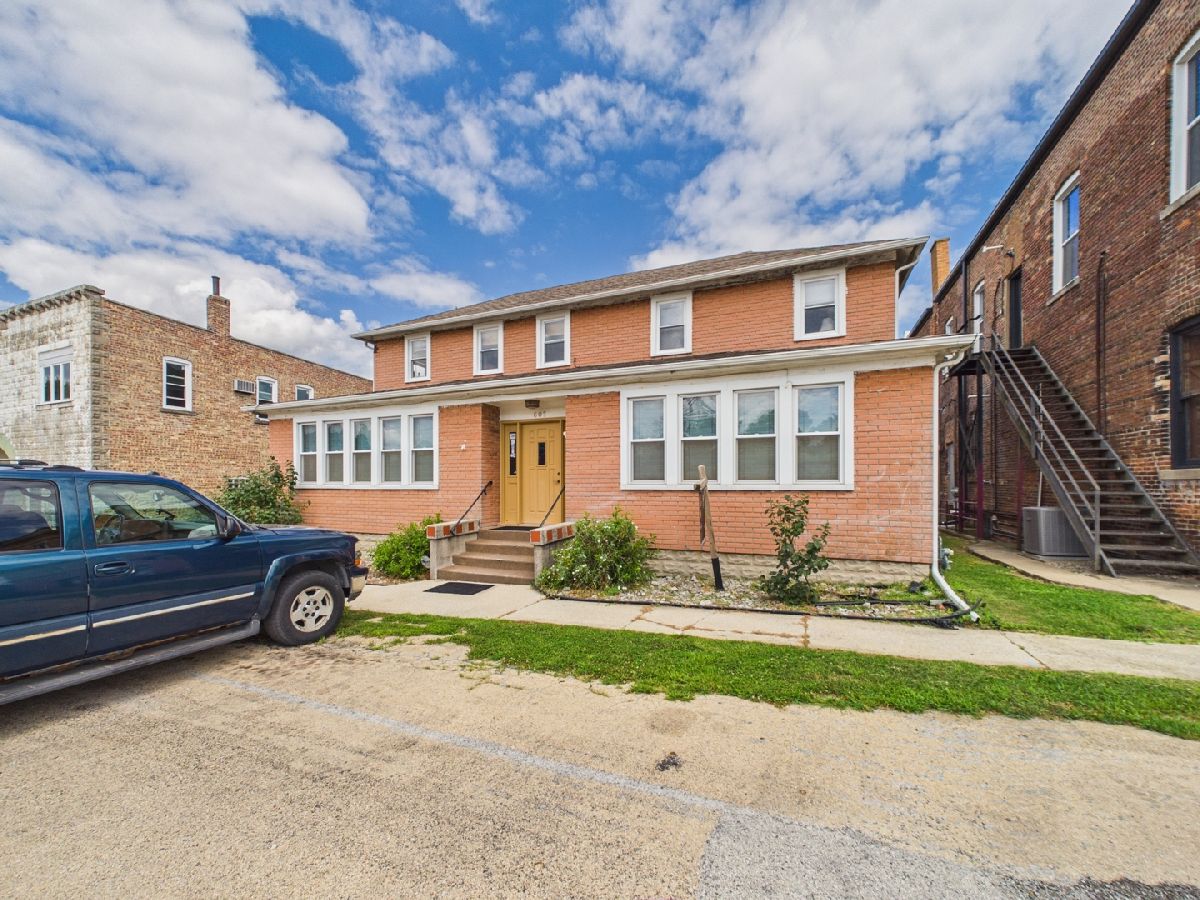  For Sale Beecher Illinois, 605 Reed Street