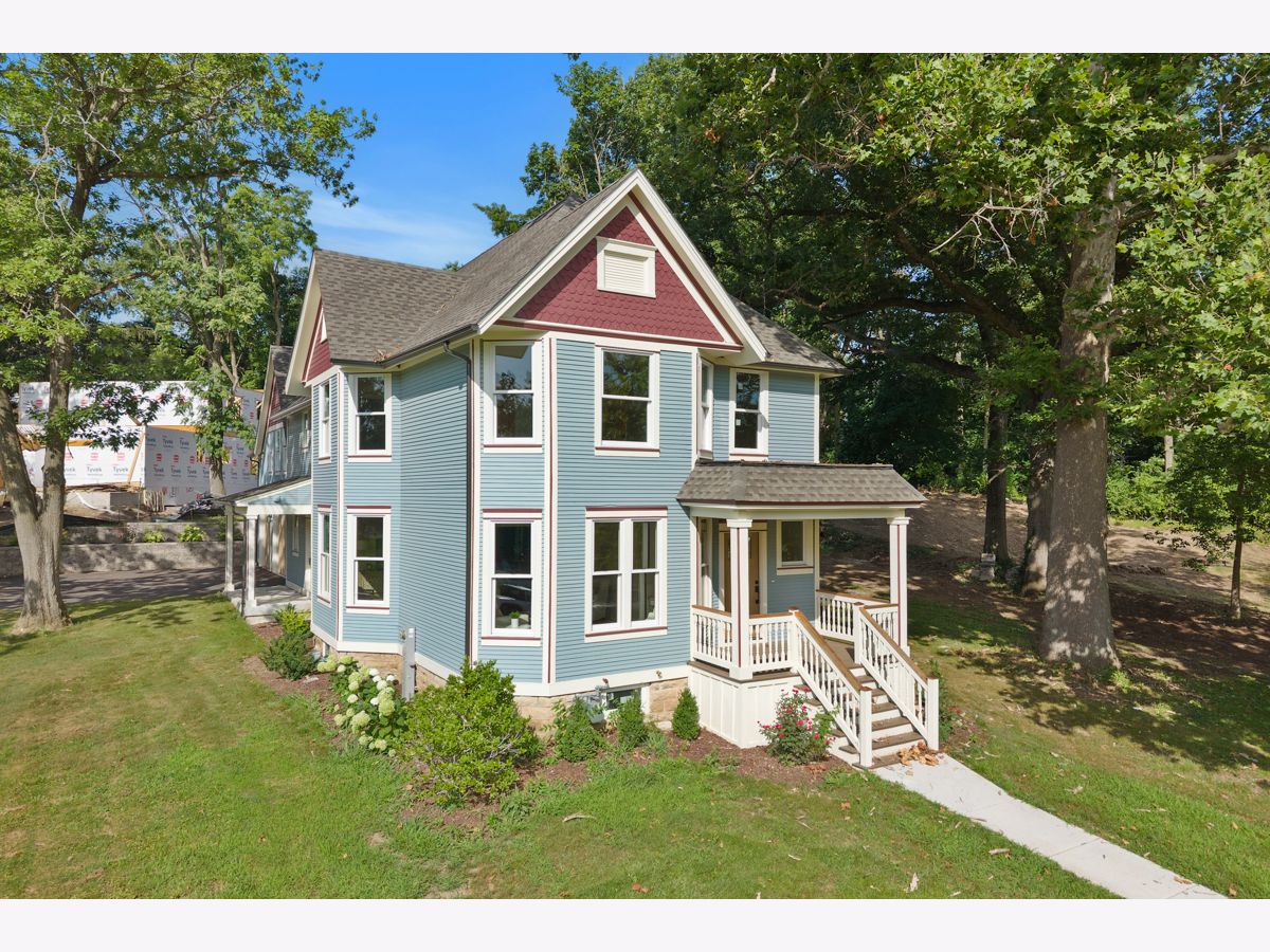  Sold St Charles Illinois