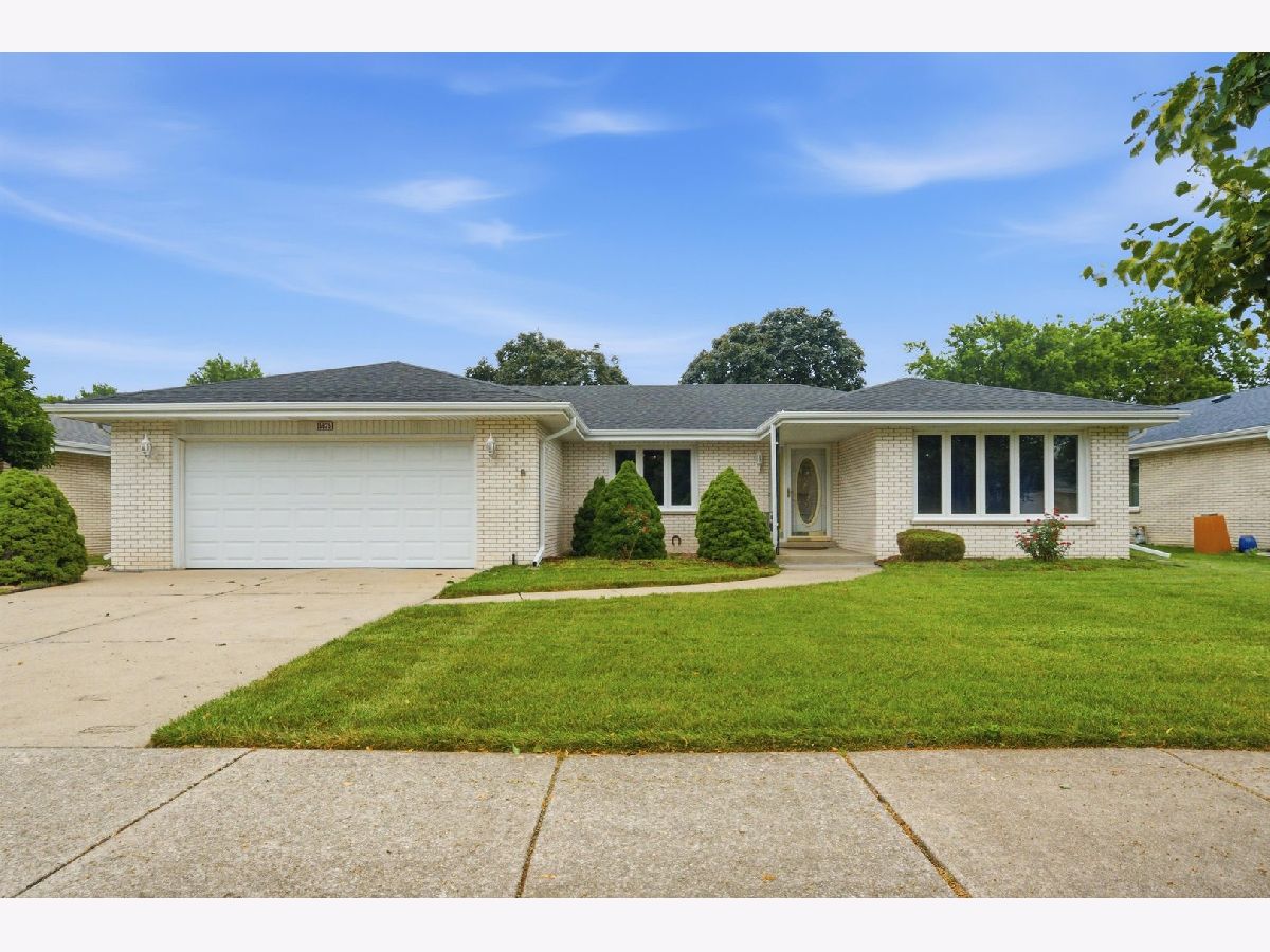 Homes & Townhomes & Condos For Sale Catalina Orland Park Illinois, 15625 Narcissus Lane