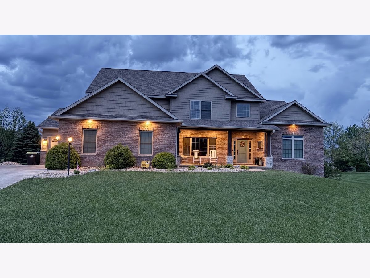  For Sale Germantown Hills Illinois, 406 Cottingham Lane